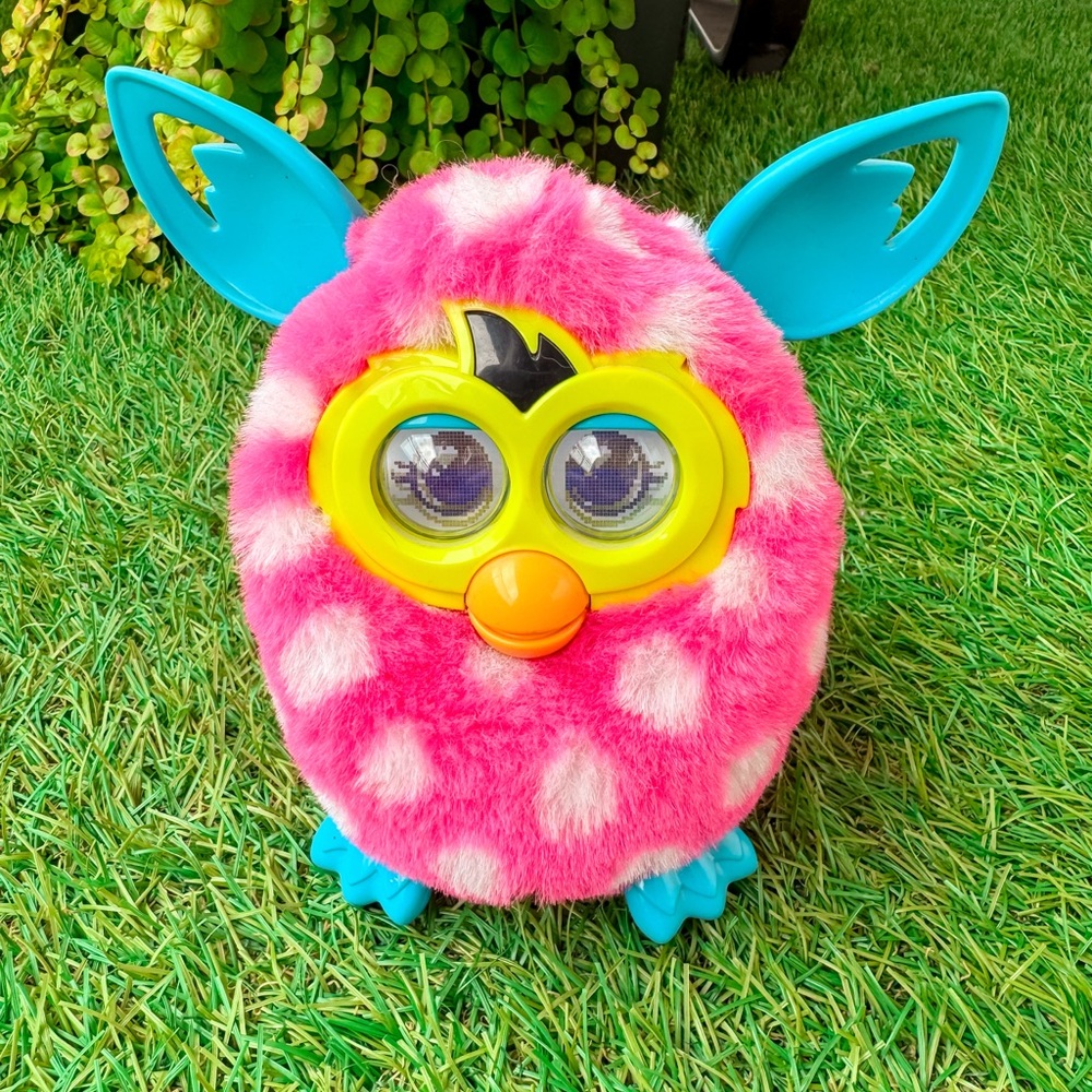 Hasbro Furby Boom 2012 Pink White Polka Dots with Blue Ears